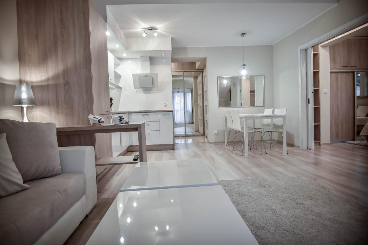 Apartamenty Na Wyspie - Zdrojowa 18 - Apartament Z Sypialnia - Parking Свиноуйсьце Экстерьер фото