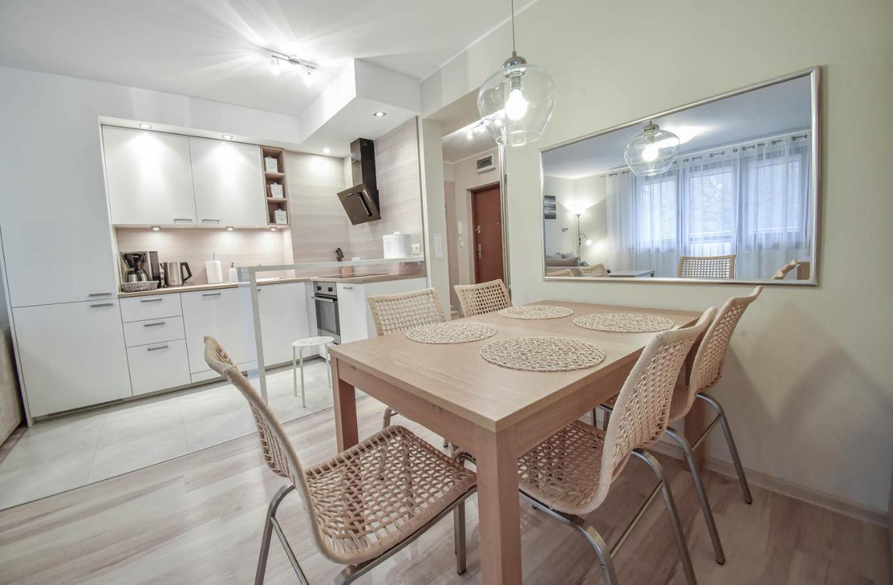 Apartamenty Na Wyspie - Zdrojowa 18 - Apartament Z Sypialnia - Parking Свиноуйсьце Экстерьер фото